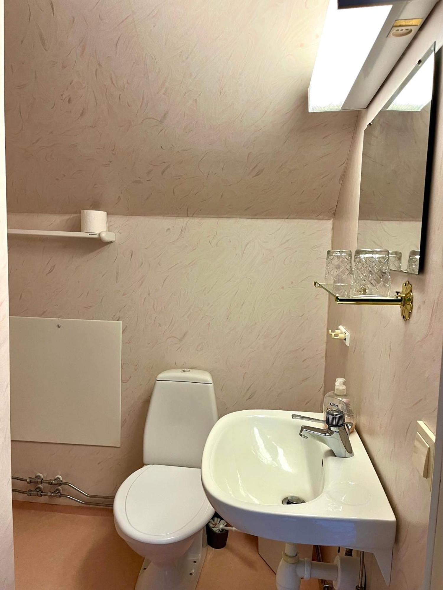 Trollebo Saeteri Bed & Breakfast Vetlanda Bagian luar foto